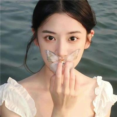 野女孩